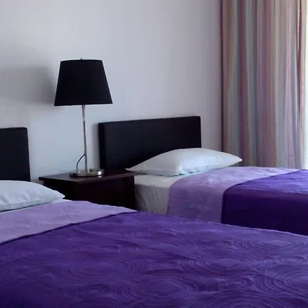 2nd Floor 300m From Sea Apartamento